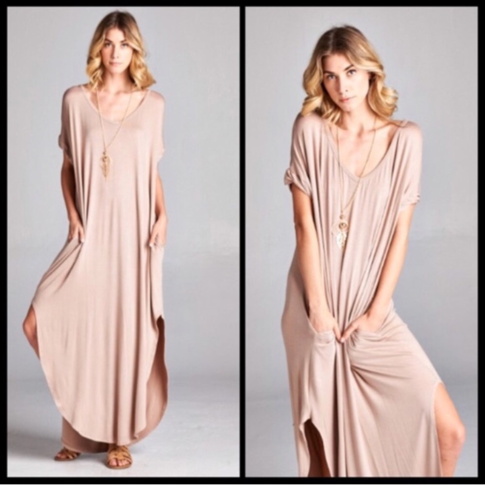 🌸LAST🌸 Mocha Oversized Side Slit Maxi Dress
